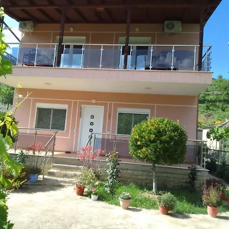 Bed & Breakfast Bujtina Bego Corovode