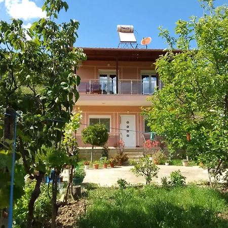 Bed & Breakfast Bujtina Bego Corovode