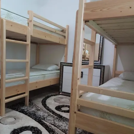 Bujtina Bego فندق مبيت وإفطار Zhaban