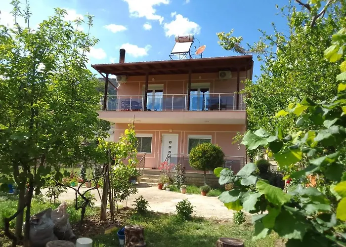 住宿加早餐酒店 Bujtina Bego