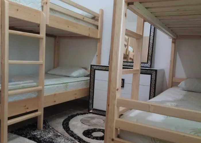 Bujtina Bego 住宿加早餐酒店 Zhaban